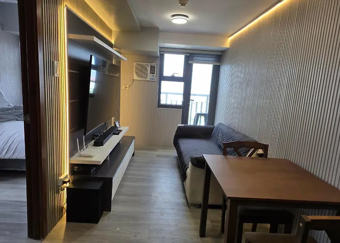 アパート 1 Bedrm Condo, Tower 2, Hor 101